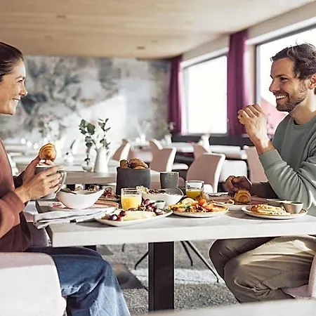 Lisl - Alpine Comfort Hotel Umhausen